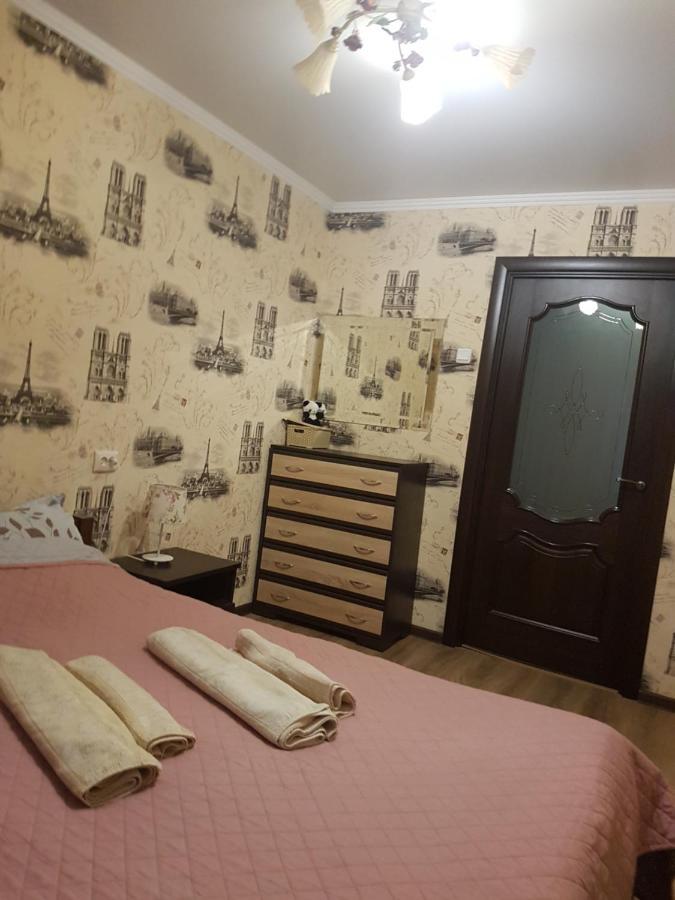 Apartmán 2Х Комнатная С Ремонтом В Центре.Renovated, Center Khmelʼnytsʼkyy Exteriér fotografie